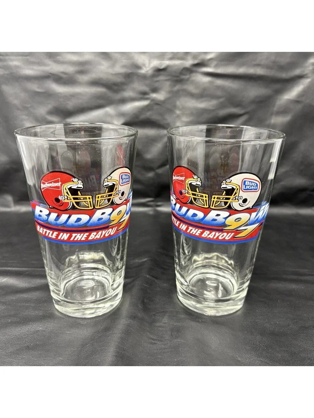 Budweiser - Bud Light Football Beer Glass Battle In The Bayou 1997 Set Of 2 14oz